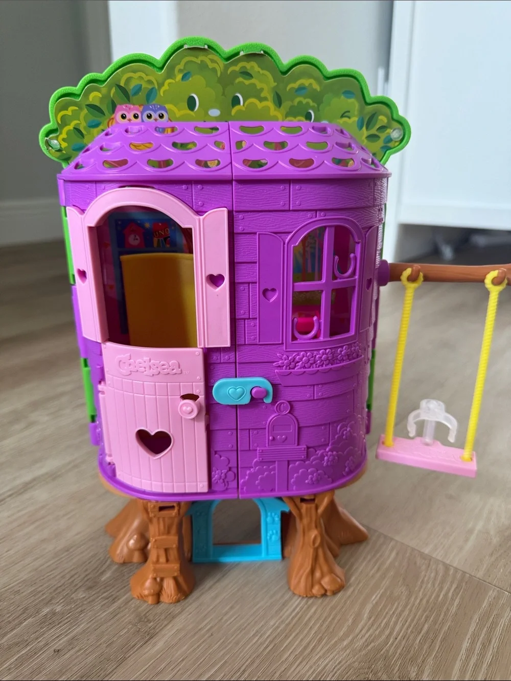 Chelsea Barbie treehouse